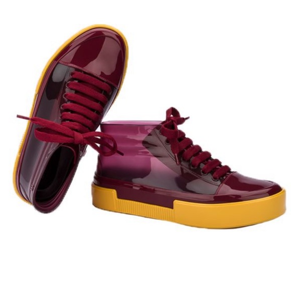Melissa Men’s Red/Yellow Gadget Sneaker - Picture 4 of 5